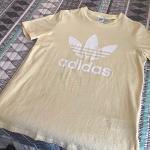 Adidas T-Shirt, size small